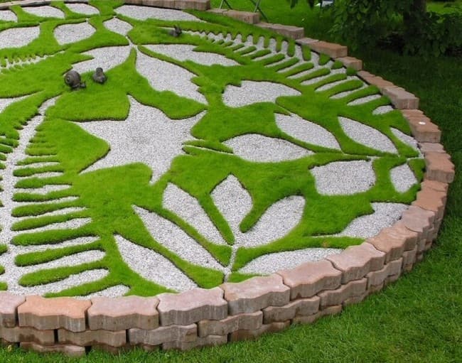 30 original ideas that will boost our garden to another level 11